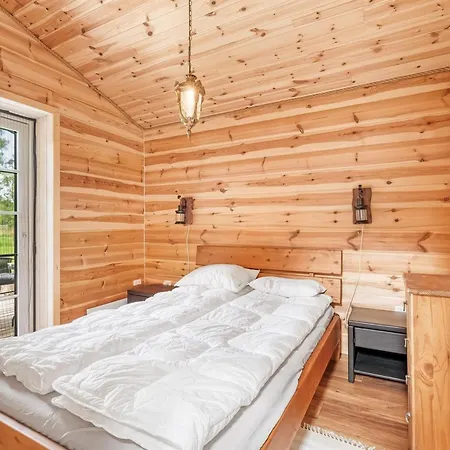 Feriehus Lillebror - 900m From The Sea By Interhome