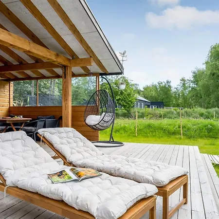Lillebror - 900m From The Sea By Interhome